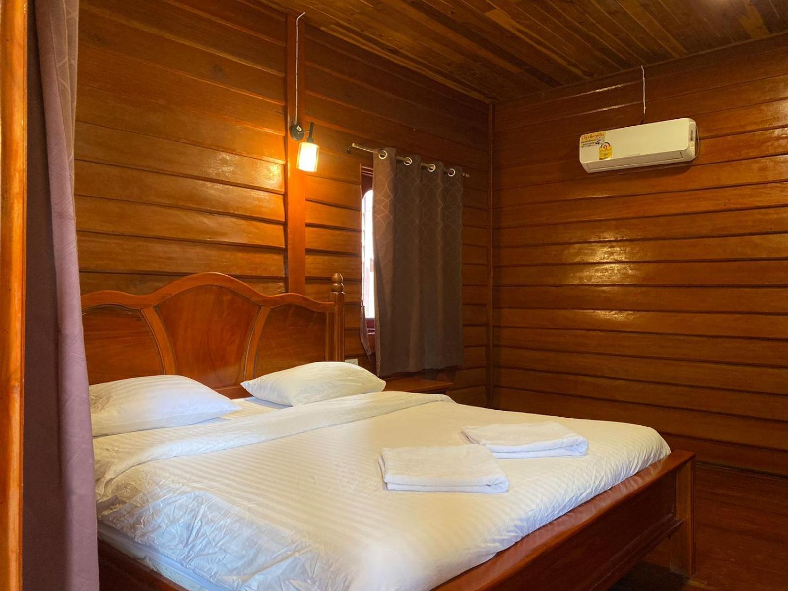 Letana Guesthouse Ban O Exterior photo